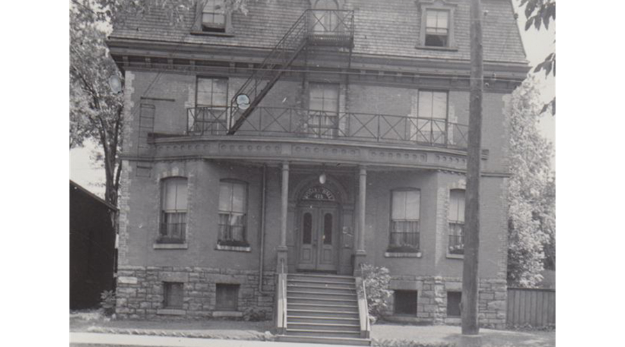 Ottawa women's residence